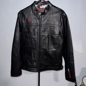 EUC NIKE Air Max 360 Sneakers Leather Cafe Racer Jacket